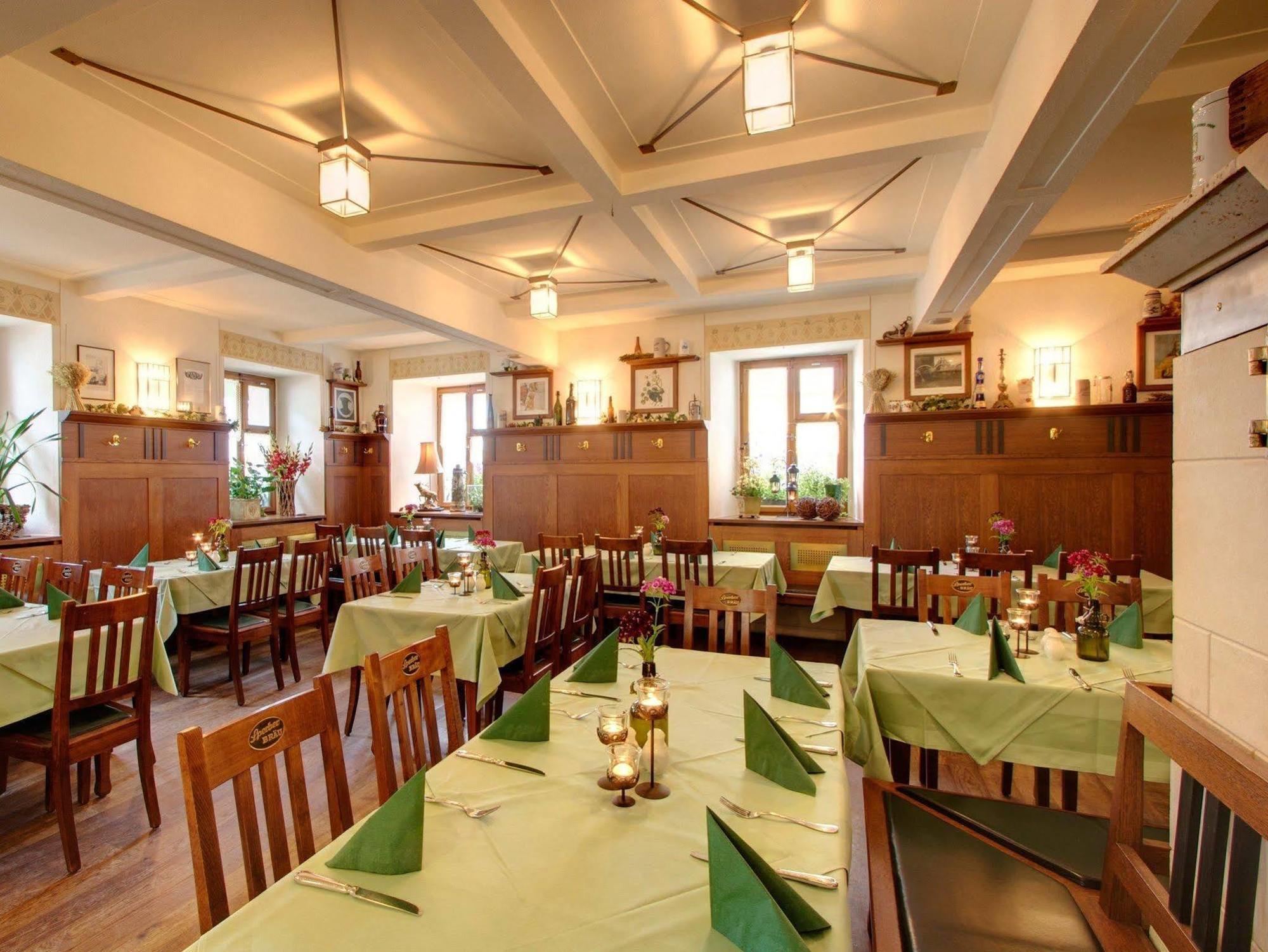 Hotel Sperber Braeu Sulzbach-Rosenberg Ristorante foto